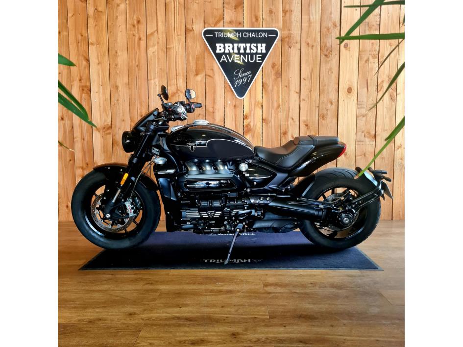 TRIUMPH ROCKET 3 R STORM