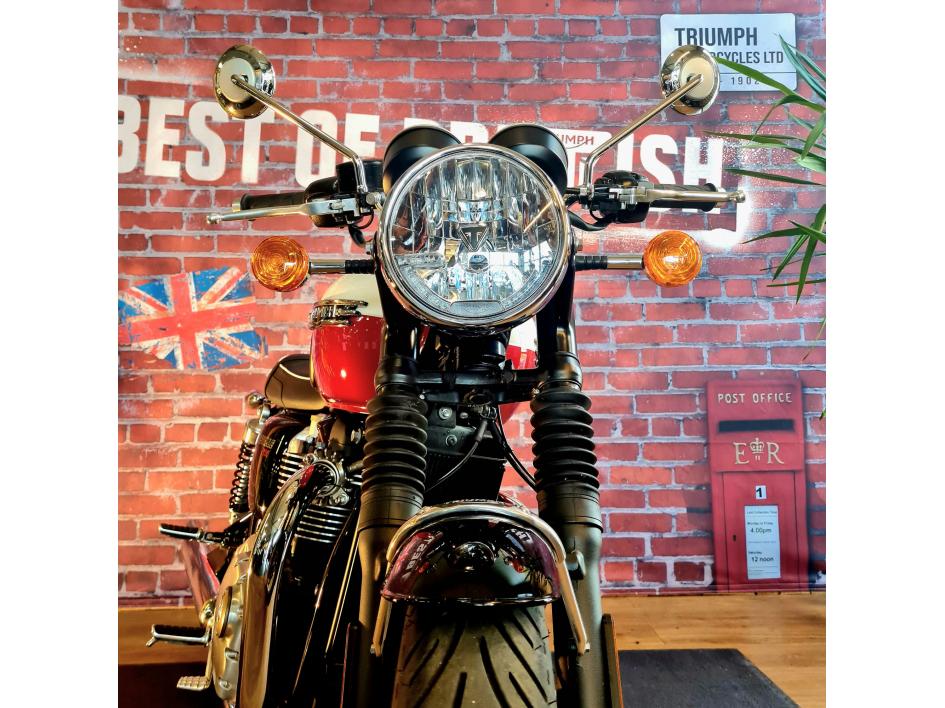 TRIUMPH BONNEVILLE T120