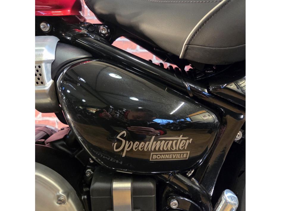 TRIUMPH BONNEVILLE SPEEDMASTER 1200