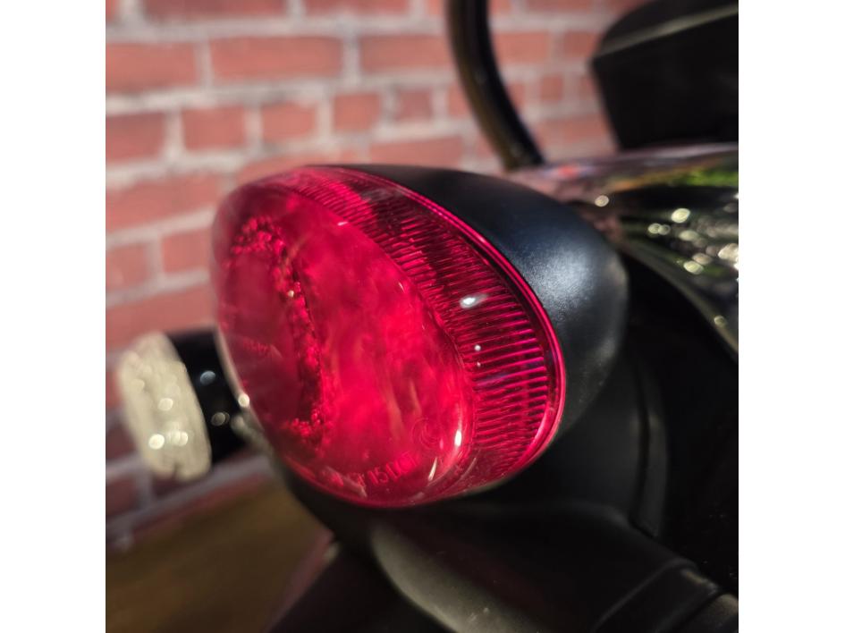 TRIUMPH BONNEVILLE SPEEDMASTER 1200