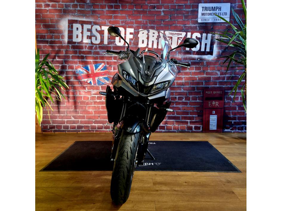 TRIUMPH TIGER SPORT 800