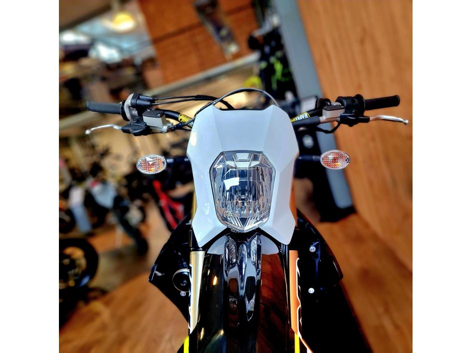 TRIUMPH TF 250-E