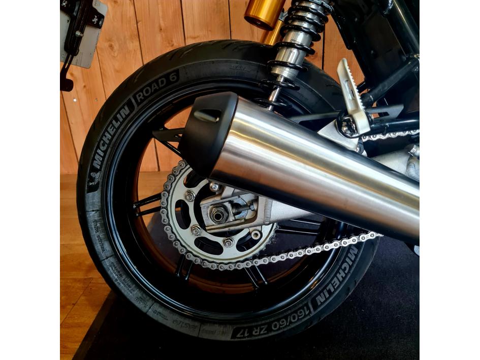 TRIUMPH SPEED TWIN 1200 RS