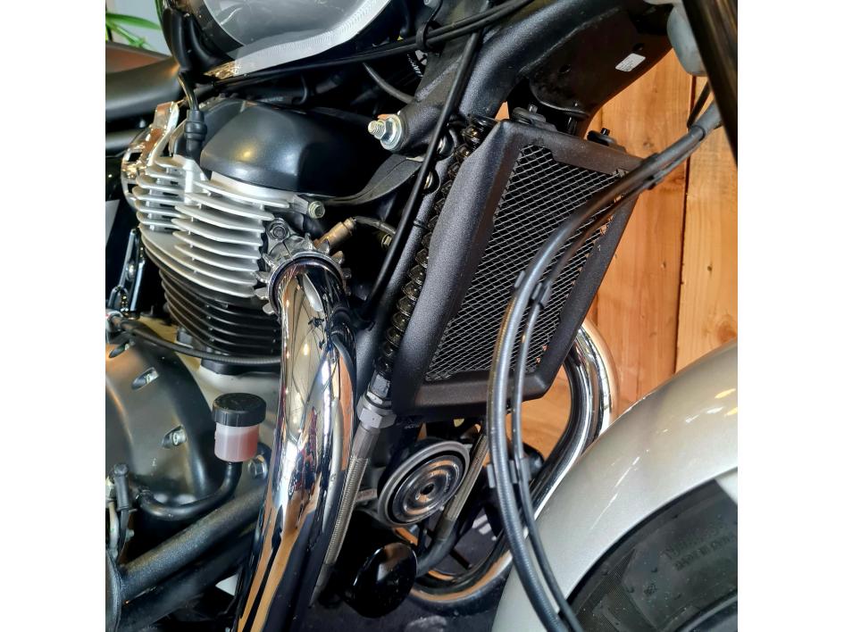 ROYAL ENFIELD CONTINENTAL GT 650