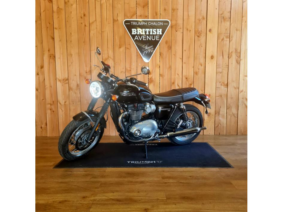 TRIUMPH Bonneville T120 Black