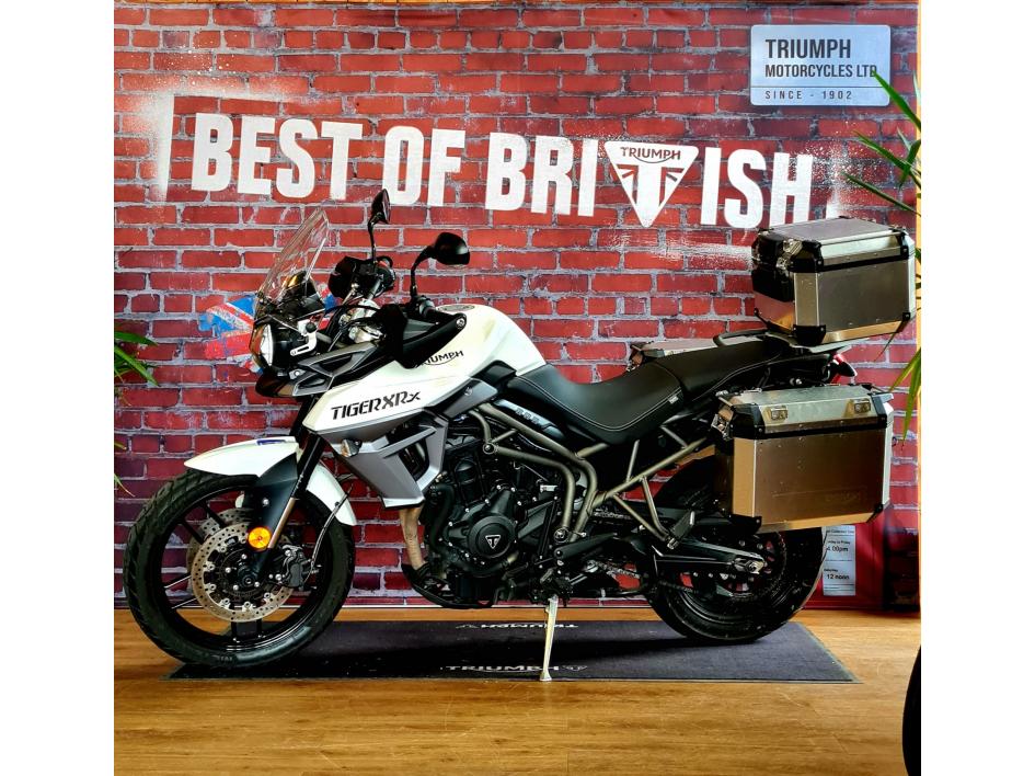 TRIUMPH TIGER 800 XRX