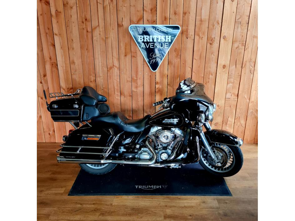 HARLEY-DAVIDSON TOURING ELECTRA GLIDE 1584