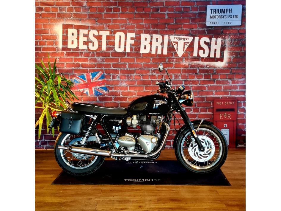 TRIUMPH BONNEVILLE T120