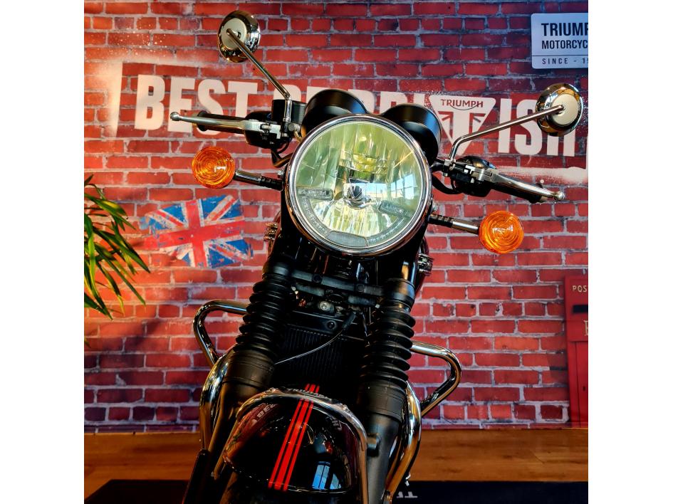 TRIUMPH BONNEVILLE T120