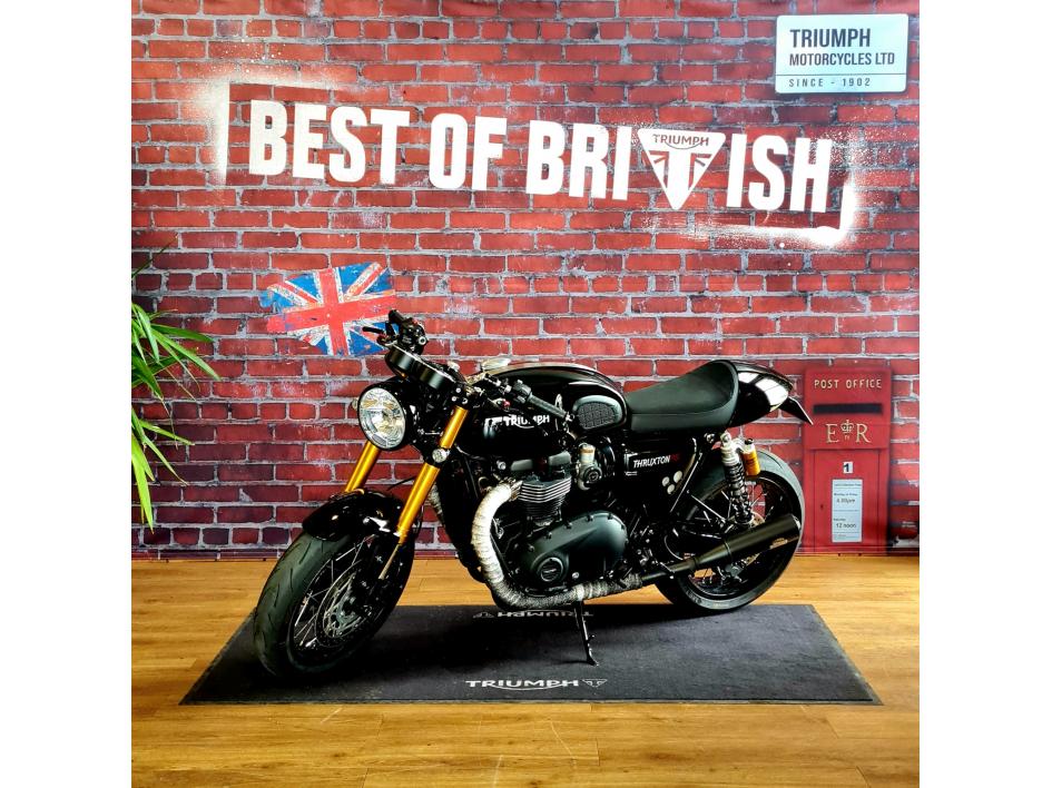 TRIUMPH THRUXTON 1200 RS