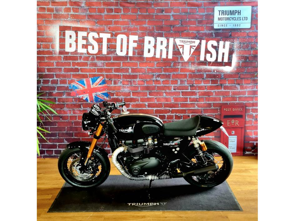 TRIUMPH THRUXTON 1200 RS