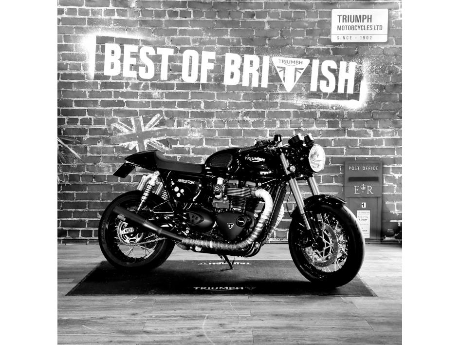 TRIUMPH THRUXTON 1200 RS