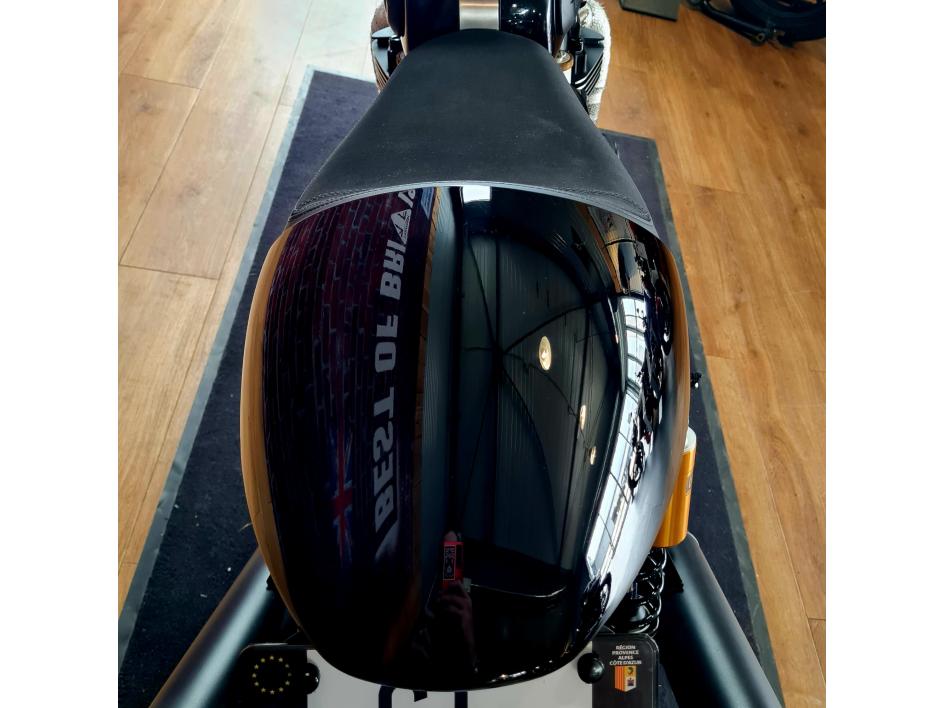 TRIUMPH THRUXTON 1200 RS